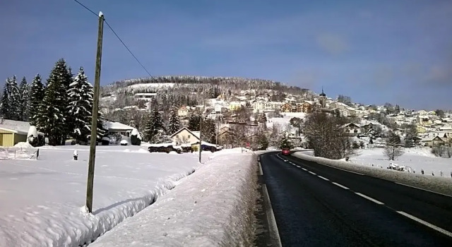 Studio d'hôtes à 10 km de Gérardmer (Le Tholy), Забронировать Отель Отели Вогезы с парковкой, Парковка