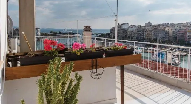 Piraeus Apartment with Endless View, Забронировать Апартаменты/квартира Пирей Острова Саронического залива - Аттика, рядом с Археологический музей Пирея