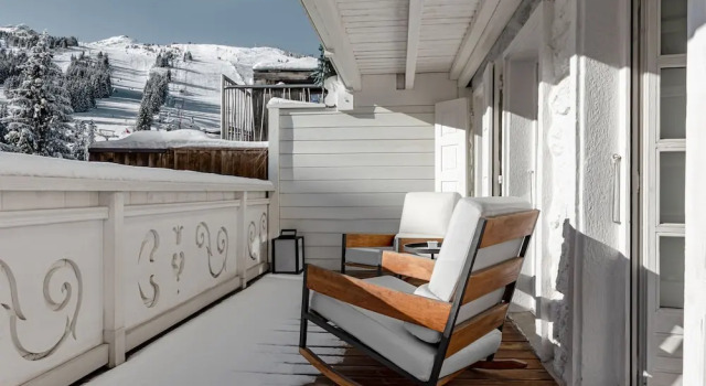 Номер Standard White 1921 Courchevel