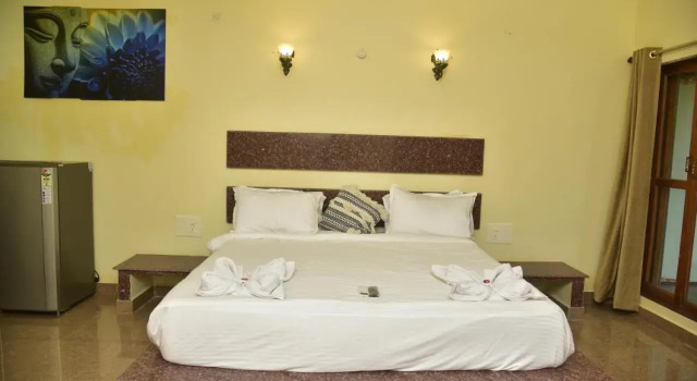 Kapila Beach Hotel and Resort, Prenota Resort South Goa Goa