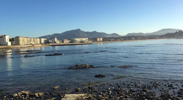 Saint-Jean-de-Luz-location 2 minutes a pieds de la plage, Prenota Appartamento Hotel a Aquitania con parcheggio, Parcheggio