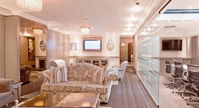 The Winchester Hotel by NEWMARK, Забронировать Отель Си-Пойнт Кейптаун