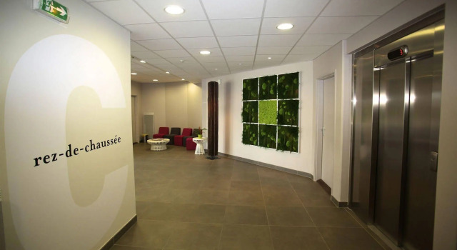 L'Aéronat, Book Hotel  