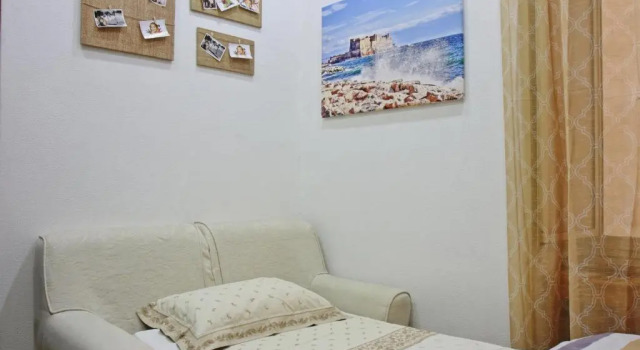 Fira's Home, Buchen Sie Hotel Neapel Kampanien