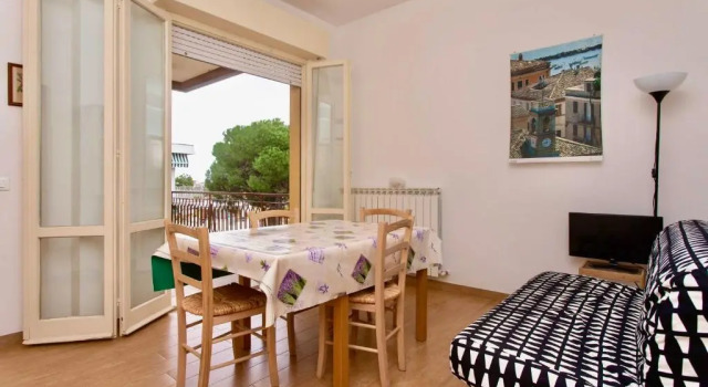 M153 - Marcelli, nuovo trilocale con terrazzo, Rezervovat Hotel Marcelli 