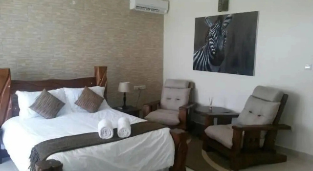 Номер Standard Matembezi Safari Lodge