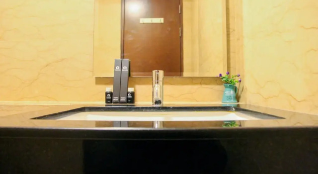 Modern and Spacious 1Br Apartment at l'Avenue, Book Apartment Jakarta Jakarta Province