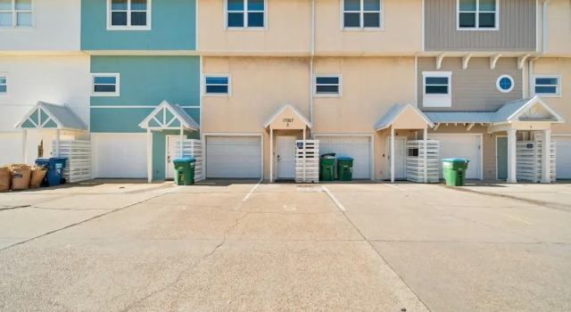 Beachside West Townhome, Забронировать Апартаменты/квартира Пляж Вест-Панама-Сити США