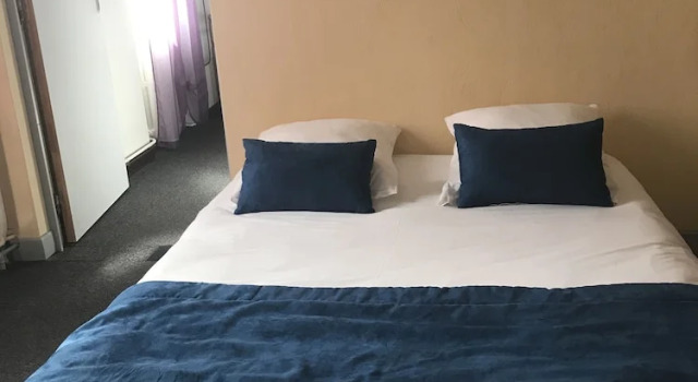 Номер Standard Au Royal Hotel