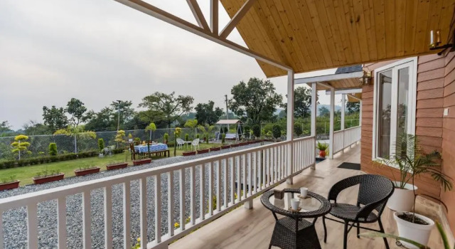 SaffronStays Cottage Glade, Dehradun - luxury wooden cottage