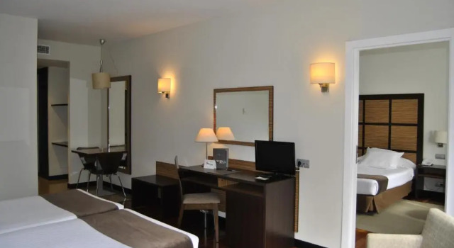 Семейный номер Standard Aparthotel Attica21 As Galeras