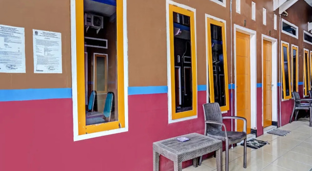 Hotel O Griya Sandi Residence Family NearPantai Boom