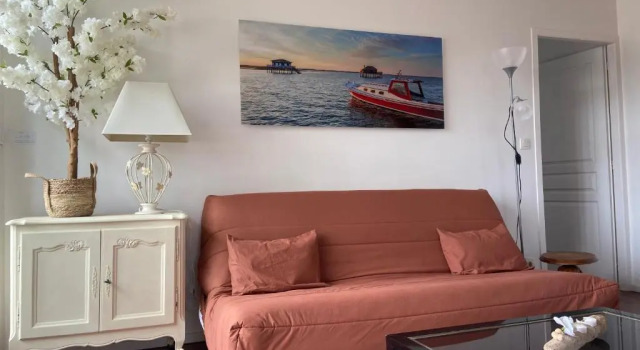 Charmant appartement T2 sur le Bassin D'Arcachon, Забронировать Апартаменты/квартира Отели Бассен-д'Аркашон с парковкой, Парковка