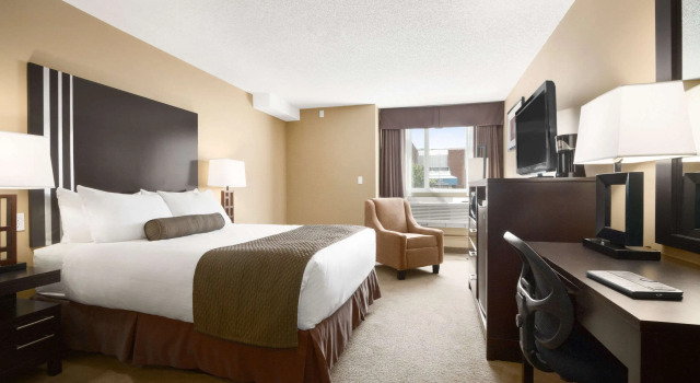 Days Inn by Wyndham Calgary Northwest
