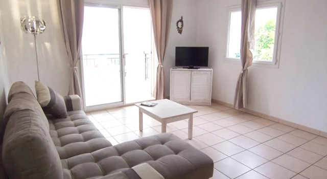 PALMERAIE128 - SWIMMING POOL RESIDENCE - SOLENZARA Apartment 1, Varaa Huoneisto Solenzara 