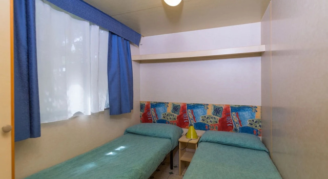 Pretty Mobile Home in Lido di Spina with Gym, Pool, Garden, Забронировать Отель Отели Lidi di Comacchio с парковкой, Парковка