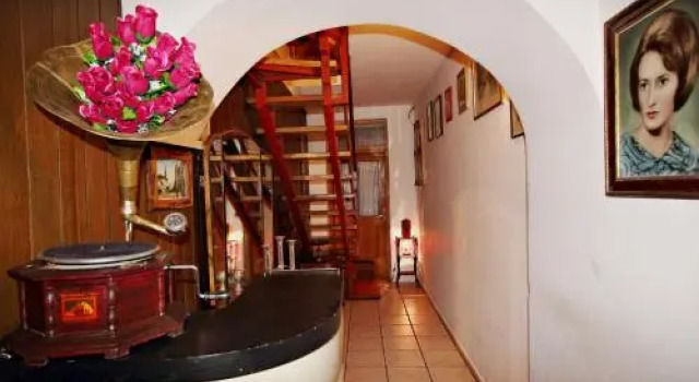 Rooms Ana, Забронировать Отель Недорогие отели Осиек, рядом с Osijek Citadel, недорого