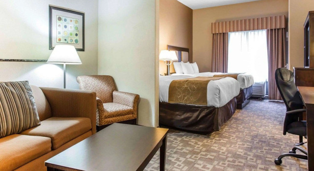 Comfort Suites at Kennesaw State University, Boek Hotel Hotels in Georgia met parkeren, Parkeren