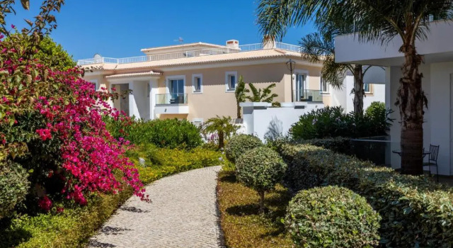 CoolHouses Algarve Lagos, 3 Bed modern Flat, outdoor, Indoor pools and SPA, Amor à Vida, Rezervovat Hotel Hotely v Lagos s parkováním, Parkování