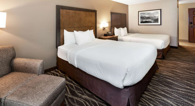 Четырёхместный номер Standard Best Western Plus Kalispell/Glacier Park West Hotel & Suites