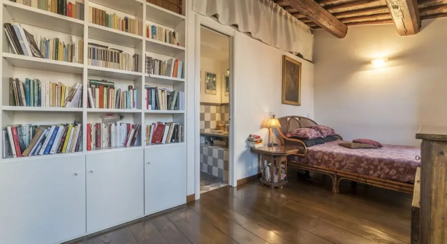 Trastevere Panoramic Rooftop Loft, Забронировать Отель Трастевере Рим, рядом с Уста истины