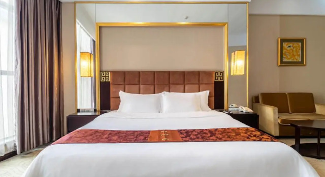 Двухместный номер Standard с видом на город Fortune Hotel
