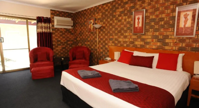 Двухместный номер Deluxe Horsham Mid City Court Motel
