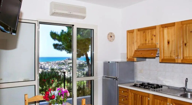 Апартаменты c 1 комнатой с видом на море Residence Chiesiola