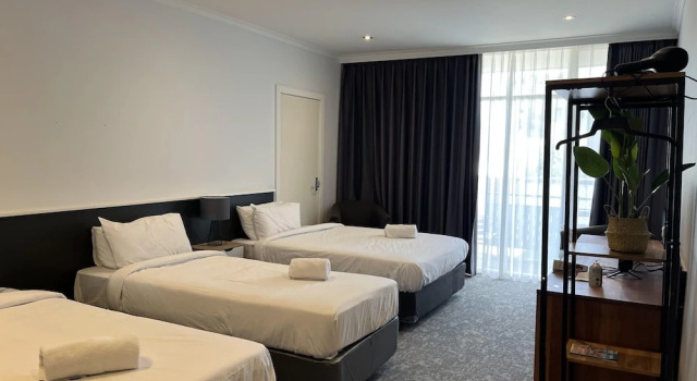 Трёхместный номер Standard Park Inn by Radisson Melbourne Carlton