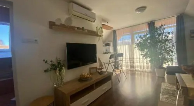 Munkácsy Apartmanok, Забронировать Отель Балатонфеньвеш Шомодь