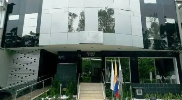 Номер Standard Hotel Bolivariana Plaza Medellin