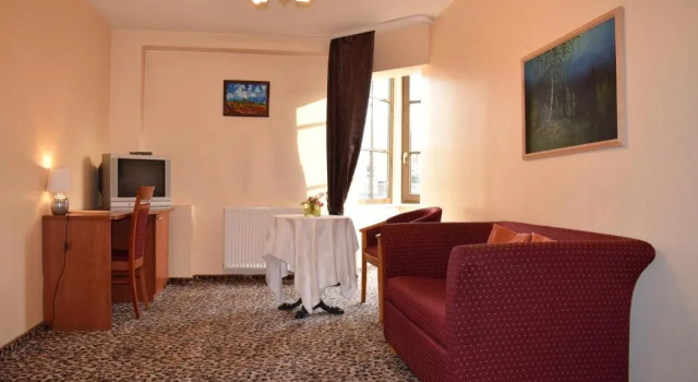 Люкс Hotel-Restaurant Smilga