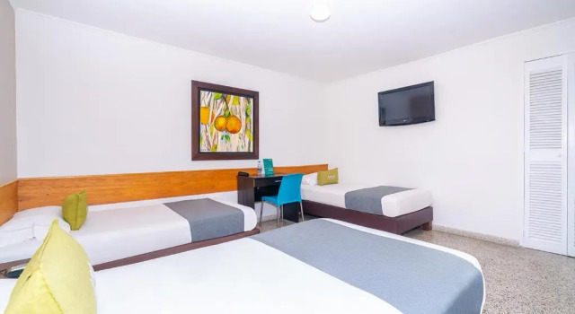 Standard triple chambre Hotel Oasis