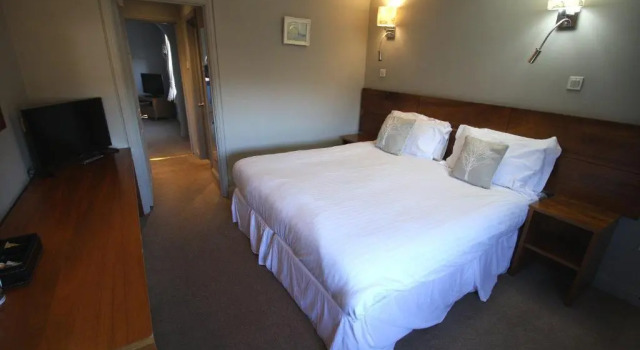 Люкс Priory Inn