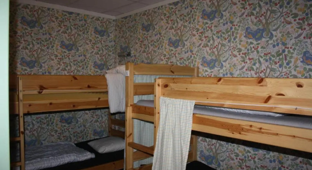 Кровать в общем номере (женский номер) Svea Hostel