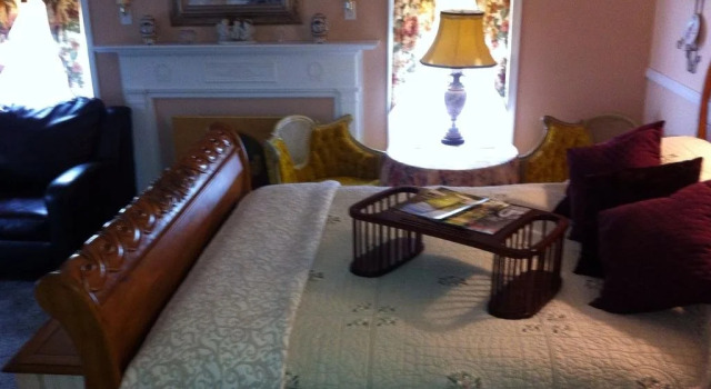 Emerald Necklace Inn Bed and Breakfast, Buchen Sie Hotel Fairview Park Ohio