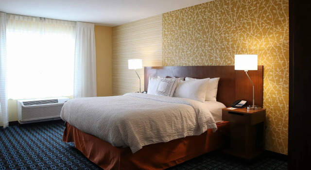 Двухместный номер Standard Fairfield Inn & Suites by Marriott Madison Verona
