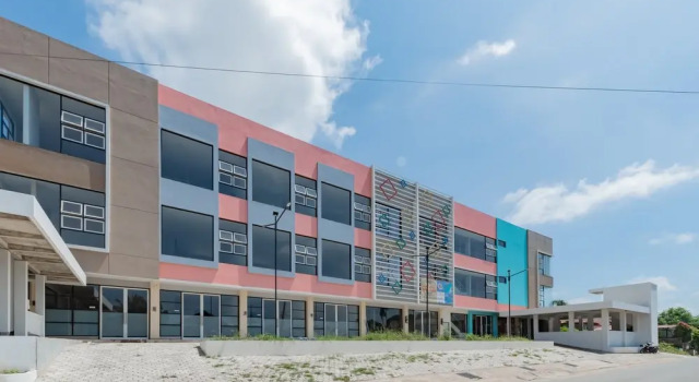 Sans Hotel Berau Square, Rezervovat Hotel Hotely v Kalimantan se snídaní, Snídaně
