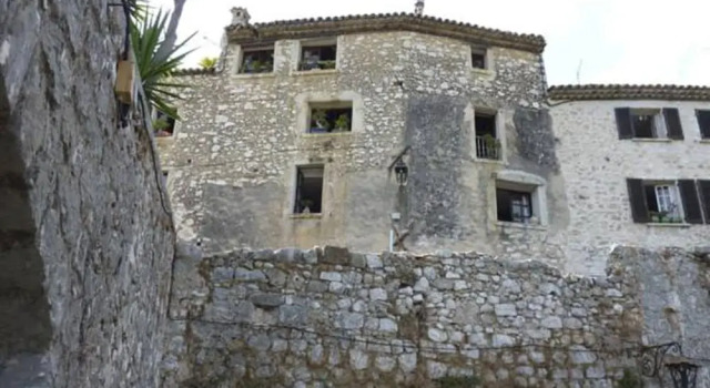 La Maison Aux Bonsaïs