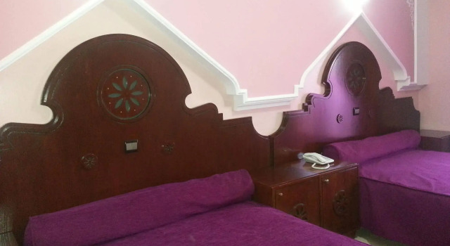 Hôtel Abda, Забронировать Отель Отели Марракеш-Тенсифт-Эль-Хауз с парковкой, Парковка