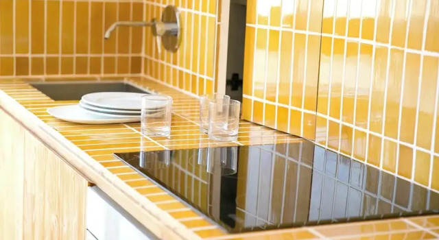 Standard Studio Moll Petit Apartments