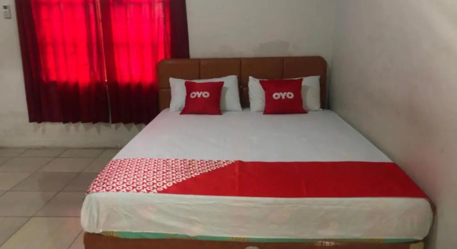 OYO 92041 Hotel Borneo, Prenota Hotel Hotel a Sulawesi con parcheggio, Parcheggio