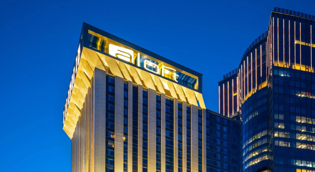 Sky Loft Hotel Kyiv by Rixwell International, Book Hotel Pecherskyj Kyiv