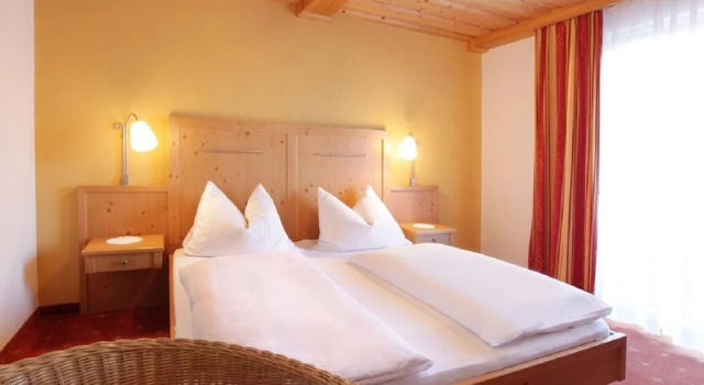 Pension Wartenfels, Prenota Hotel  