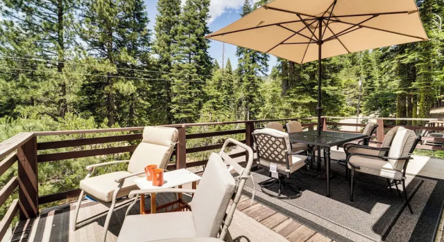 Коттедж 6 Mi to Downieville Downhill: Cabin w/ Mtn Views