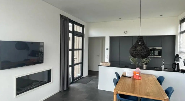 Strand Chalet am IJsselmeer Haus 202, Забронировать Шале Виллы Энкхейзен, Вилла