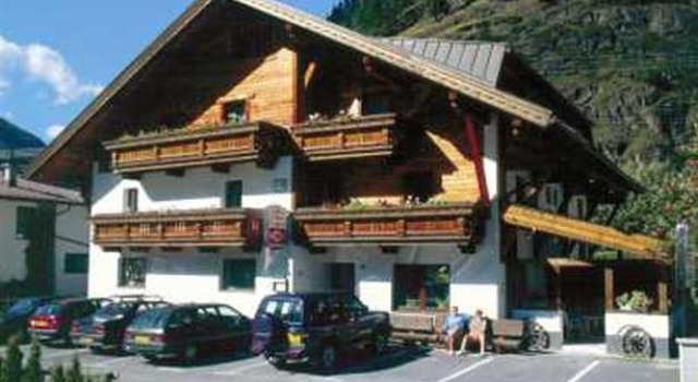 Gasthof - Pension Bergheimat, Rezervovat Hotel Hotely v Tyrolsko se snídaní, Snídaně