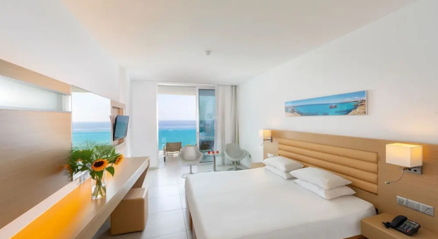 Superior Dvoulůžkový s manželskou postelí pokoj s balkonem a a výhledem na moře Vrissaki Beach Hotel