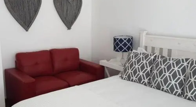 Golden Key Guesthouse, Buchen Sie Hotel Vredenburg Westkap