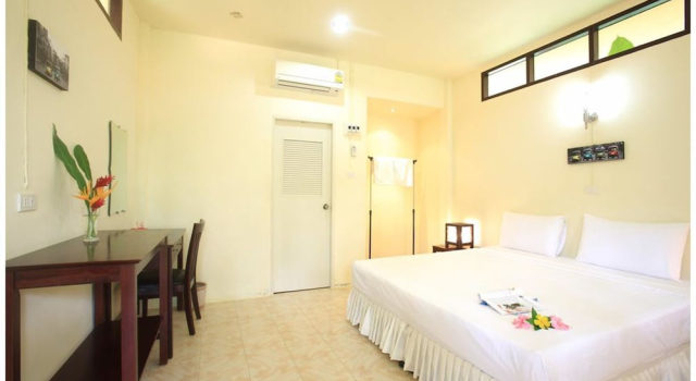 Koh Mook Rubber Tree Bungalows, Забронировать Отель Отели Южного Таиланда 3 звезды, 3*